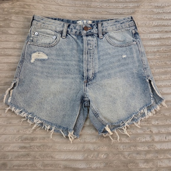Free People Pants - FP Free People Denim Shorts Size 25 High Rise Frayed Cutoff Light Wash Jean